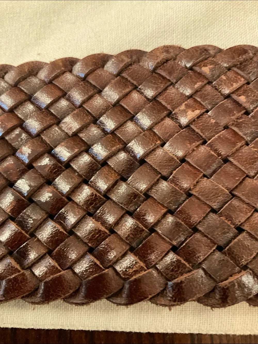 Fantastic Jessica Simpson Brown Leather Woven Belt.  Size L, 44.5” x 3+”.